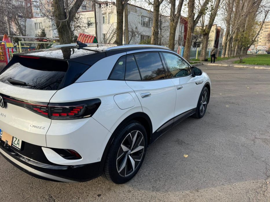 Продам практически новый VW ID 4