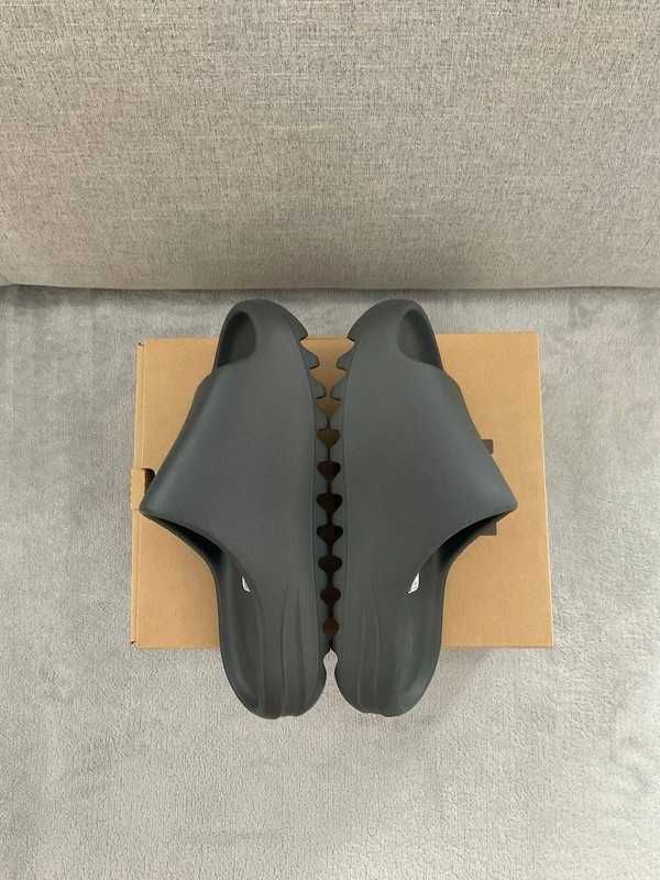 Adidas YeezySlide_Black Nowe Klapki 44