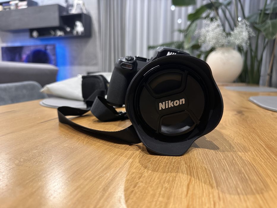 Nikon Coolpix P1100 – jak nowy!