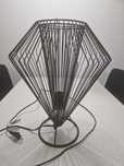Lampa komodowa w nowoczesnym stylu VOX