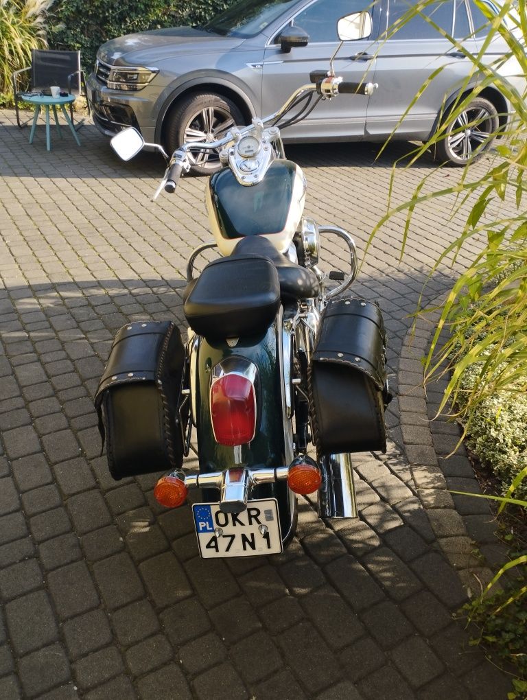 Honda shadow 750