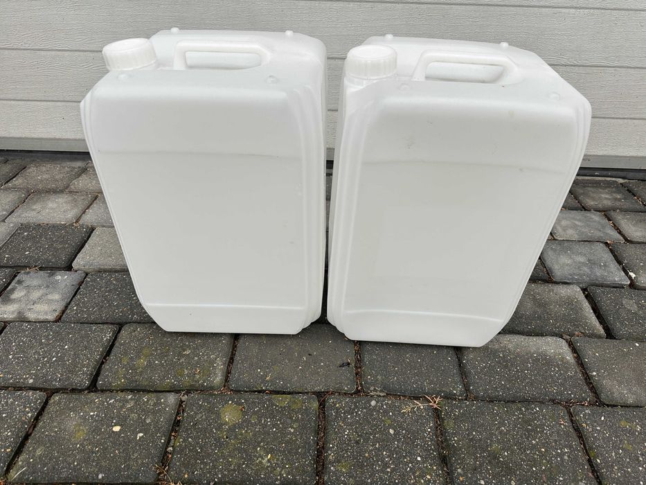 Kanister Kanistry Beczka Pojemnik 25L na ropę wodę WYMYTE