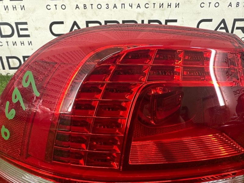 Задний фонарь левый Volkswagen Touareg NF 3.6 CGRA 2015