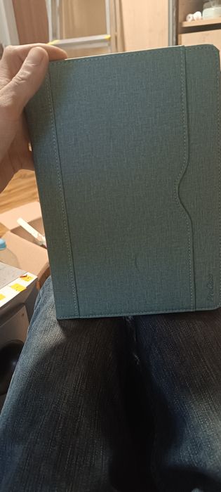 Nowe etui na iPada ProCase 10,2"