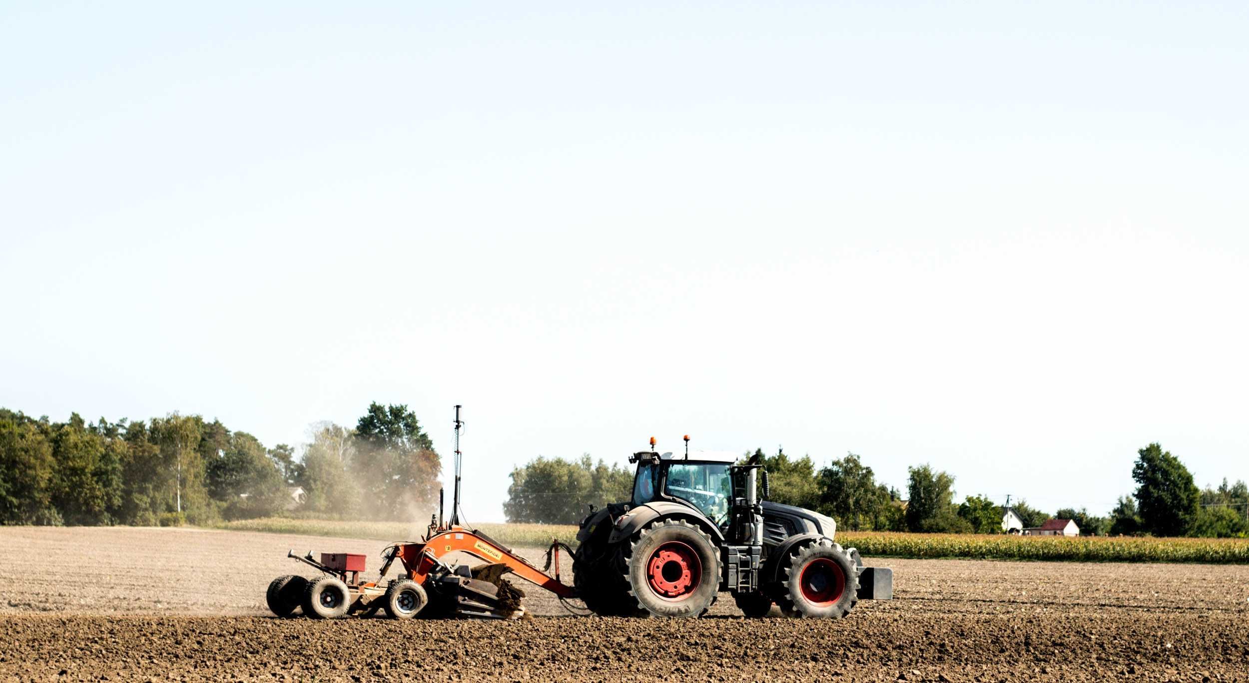 Wynajem ciągnika rolniczego Fendt 936 Vario