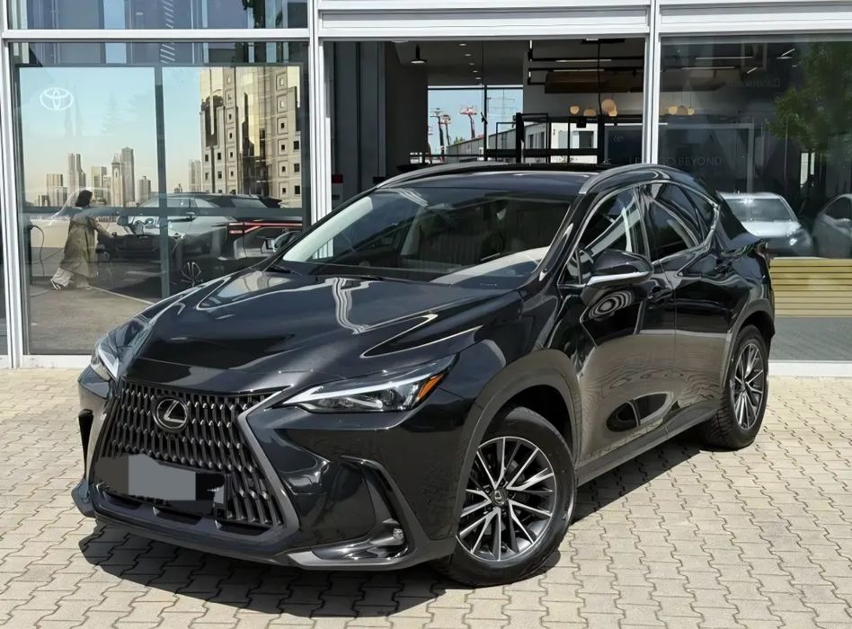 Гибрид Lexus NX350H 2022 года расход 6л.