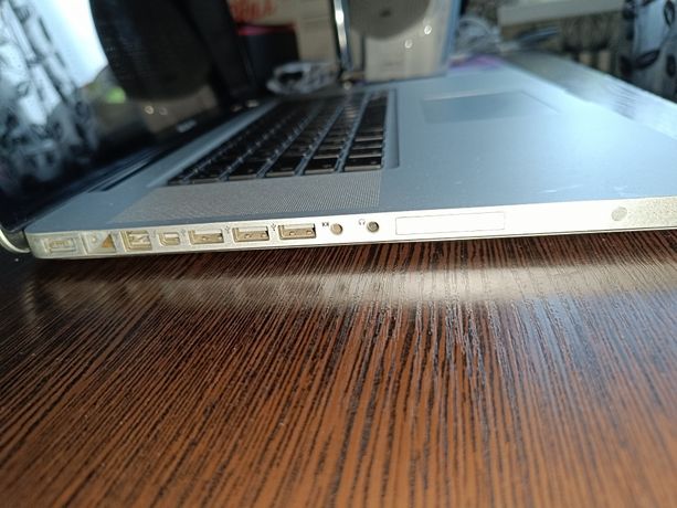 MacBook Pro 17-inch Late 2011