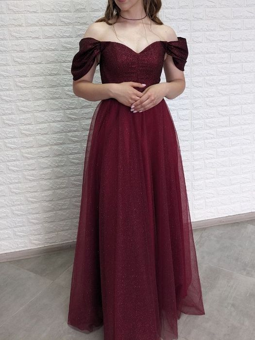 Вечірня випускна сукня бордо