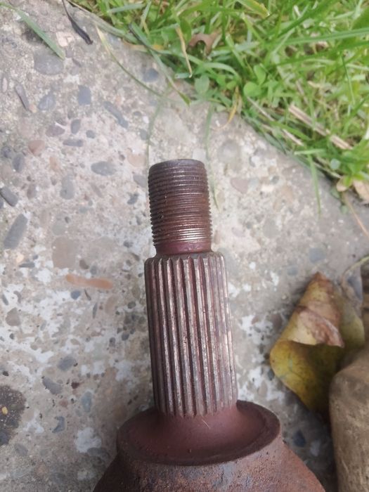 Продам полуосі Ford mondeo mk3 2002 року