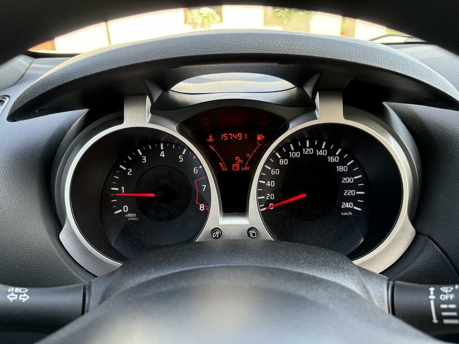 Nissan Juke z 2012 roku z silnikiem 1.6B Salon Polska