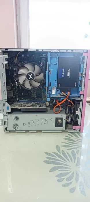 Komputer stacjonarny PC