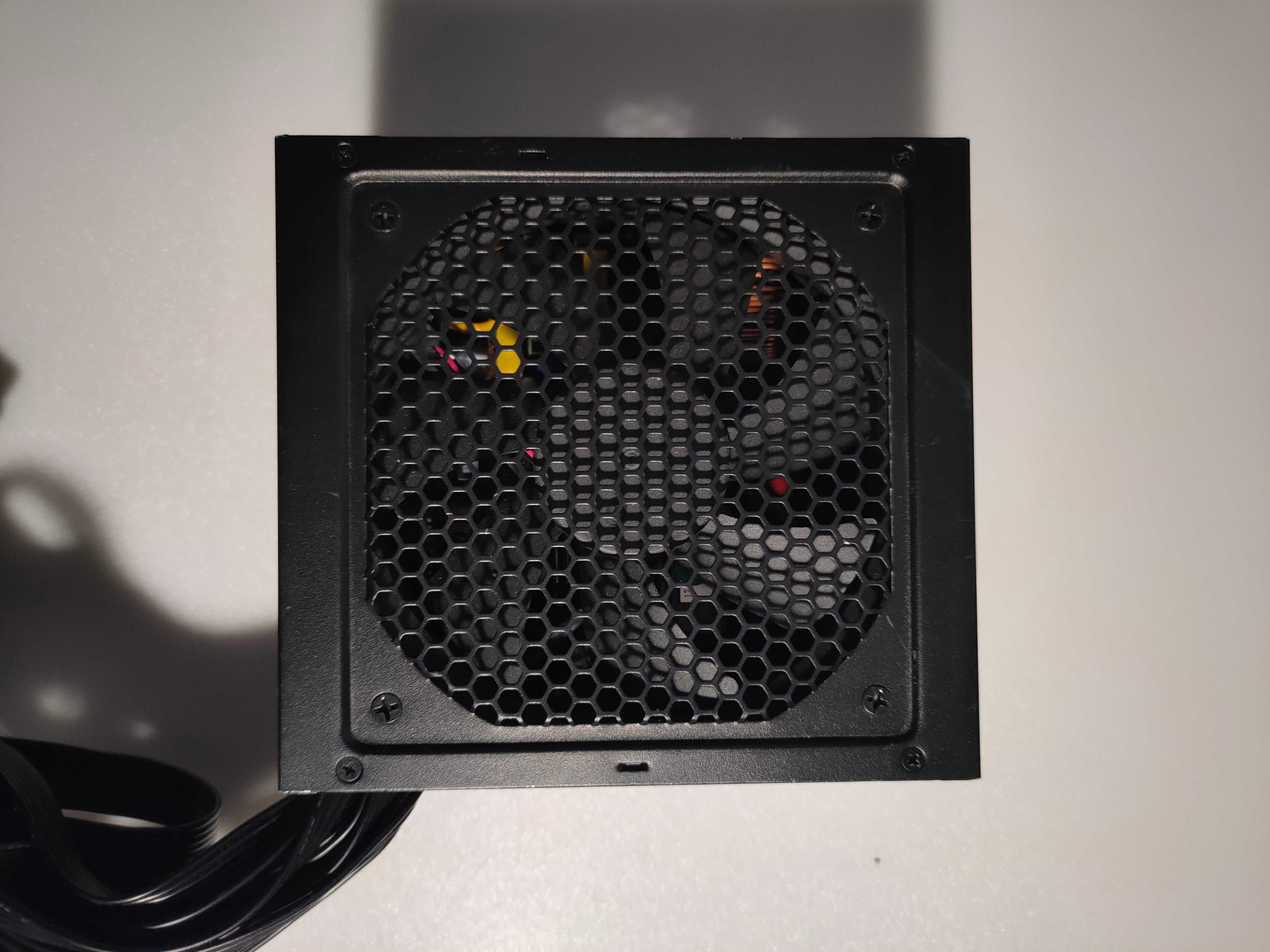 Блок живлення 850W Seasonic G12 GC-850 GOLD A851GMAFH 4x(6+2pin)