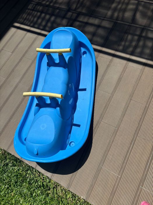 Escorrega e baloico para crianca