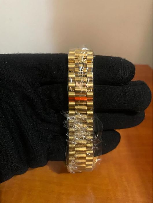 Rolex Day-Date 41mm Full Gold *NOVO*