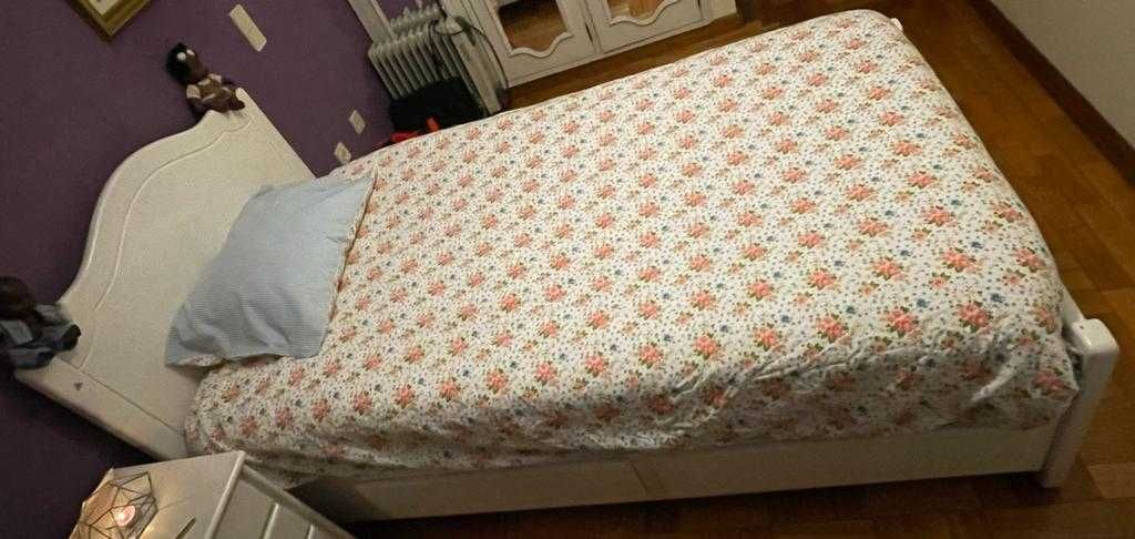 Cama de solteiro