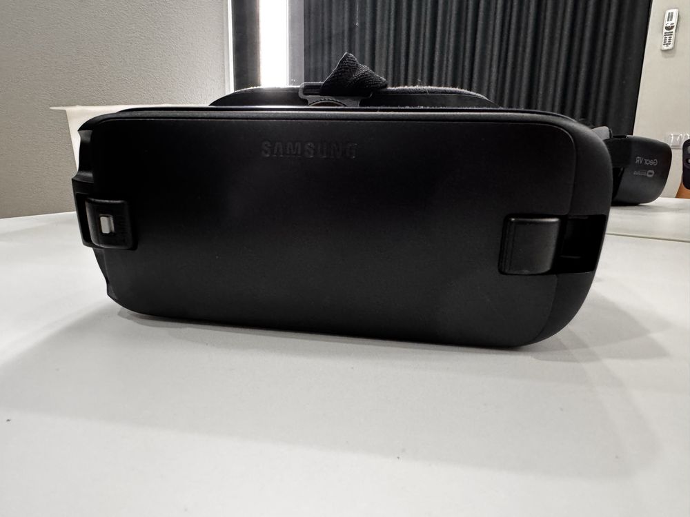 Окуляри віртуальної реальності Samsung GEAR VR Oculus SM-R323