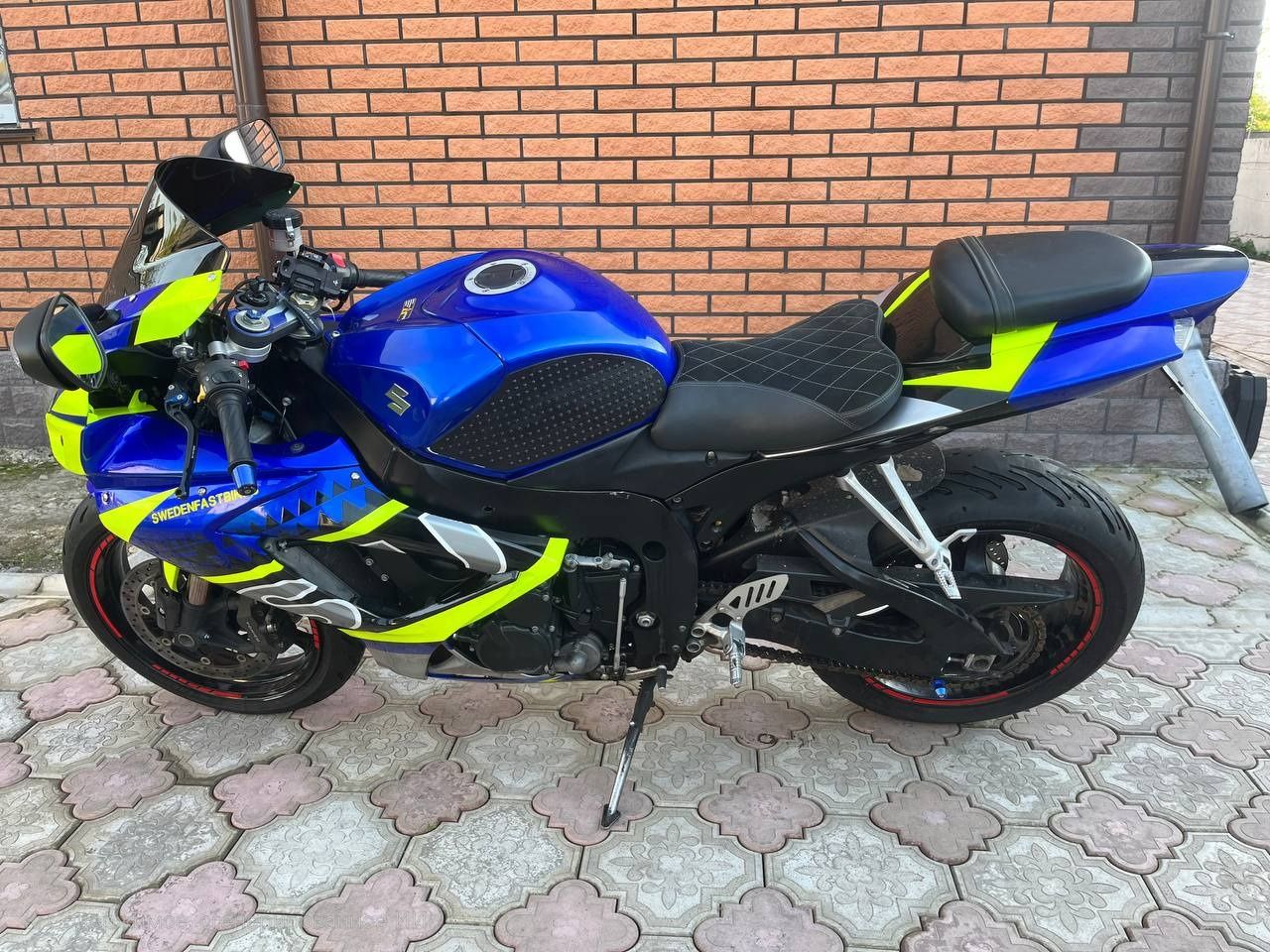 Продам Suzuki GSX-R 750