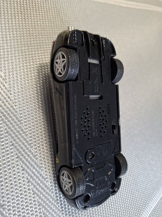 Model samochodu skala 1:43