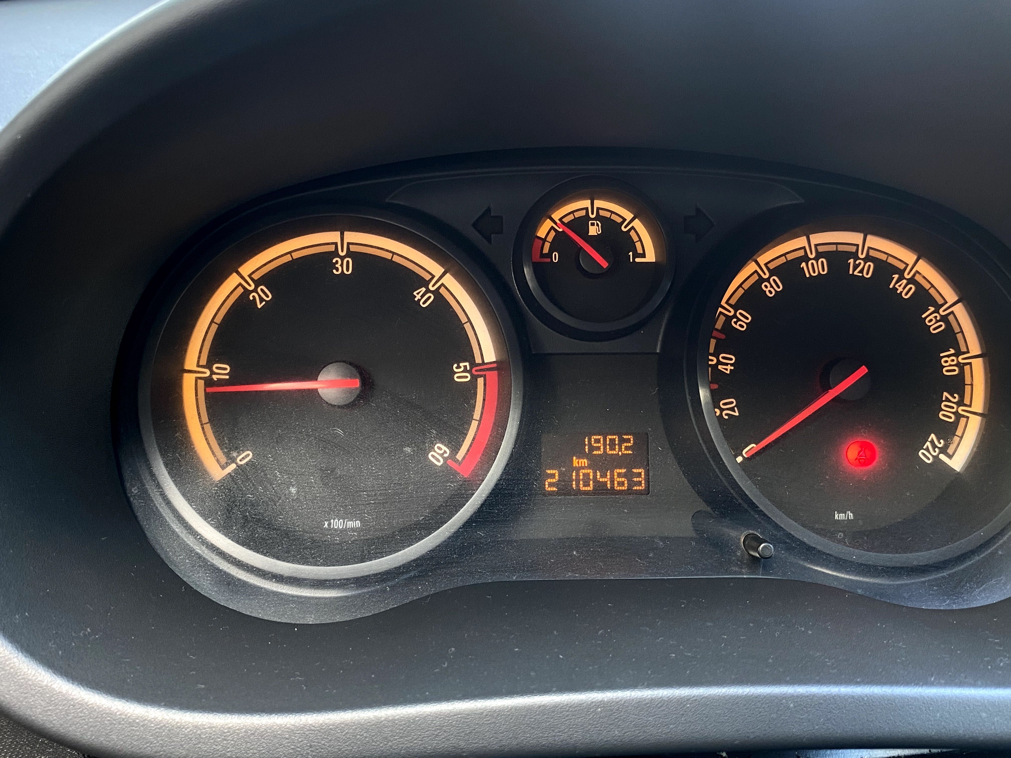 Opel Corsa D 1300 CDTI