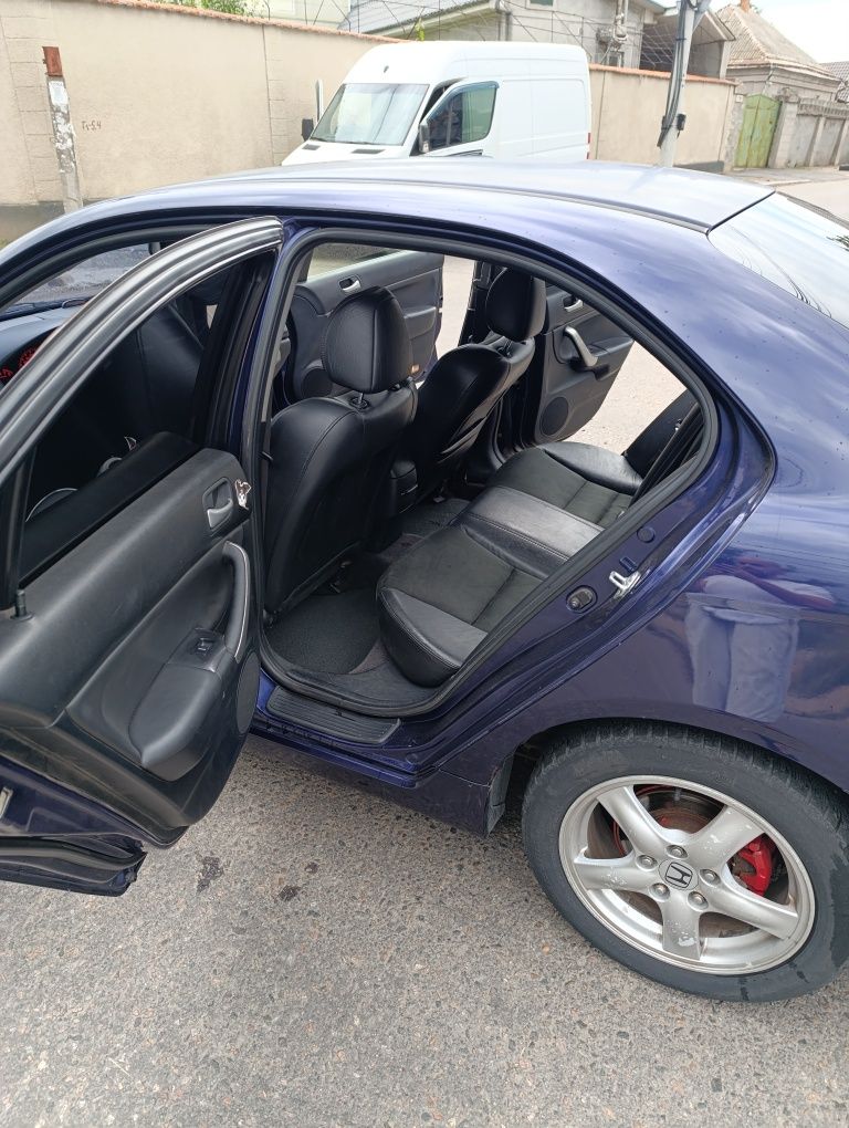 Honda Accord VII