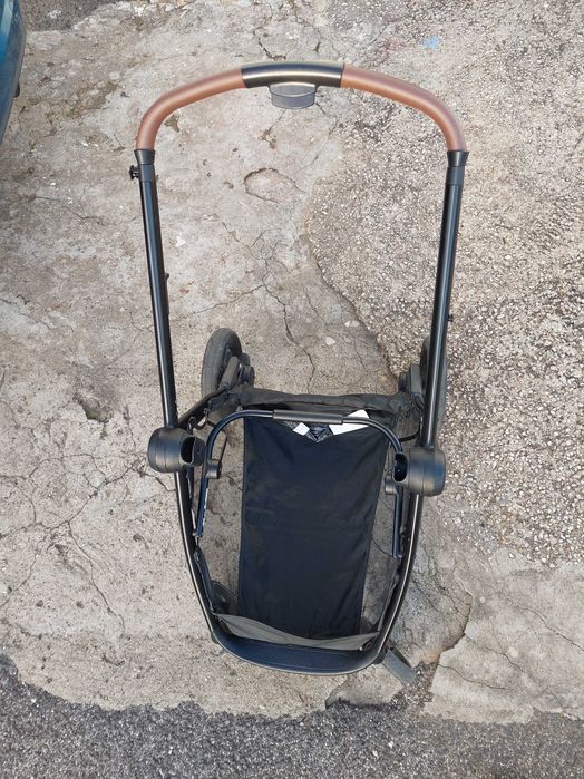 Carrinho bebe Maxi Cosi  com Ovinho e Isofix