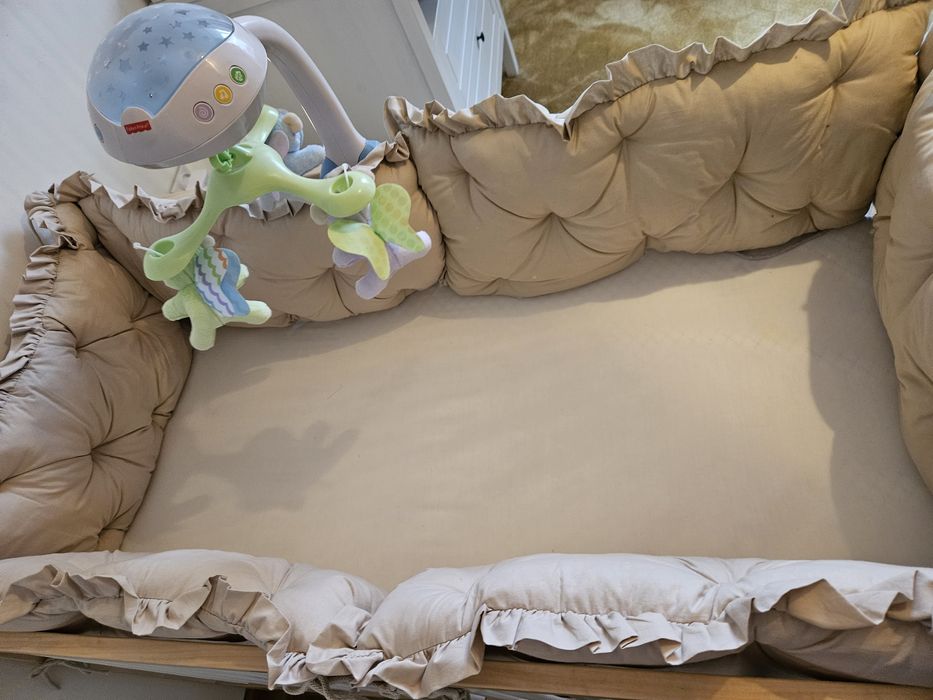 Ochraniacz panelowy na łóżeczko dziecięce