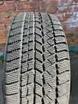 Продам комплект зимової гуми, 225 60 r17