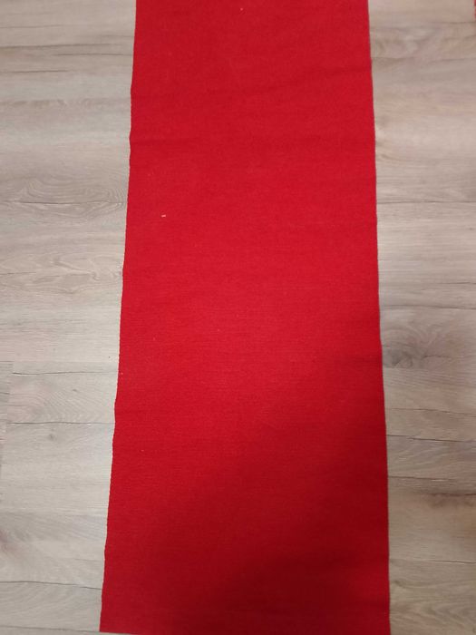 świąteczny bieżnik czerwony