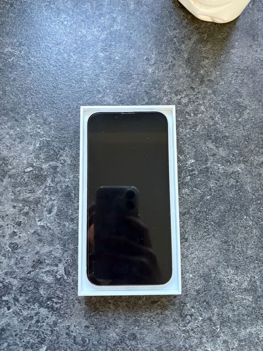 iPhone 13 256 GB stan bardzo dobry