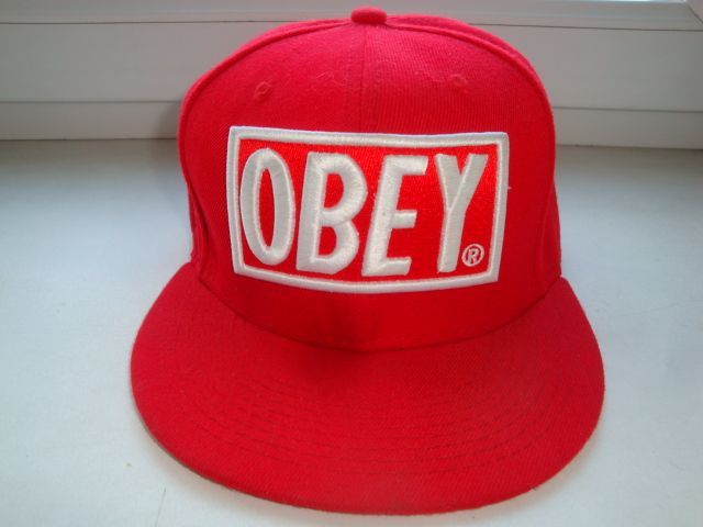 Фирменная кепка OBEY