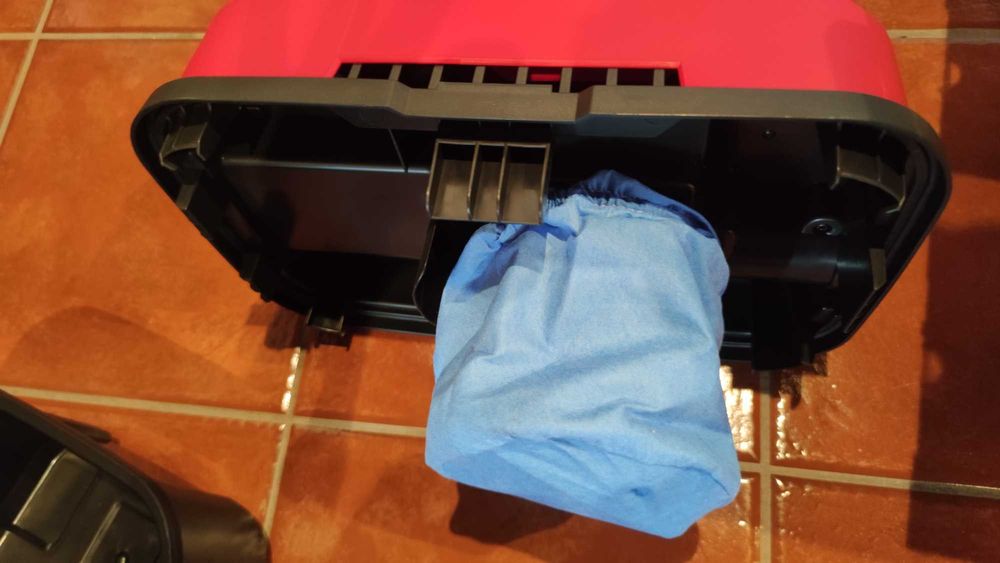 Aspirador/soprador sólidos e líquidos Einhell 18V s/bateria (Novo)
