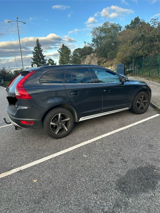 Volvo XC60 R-Design