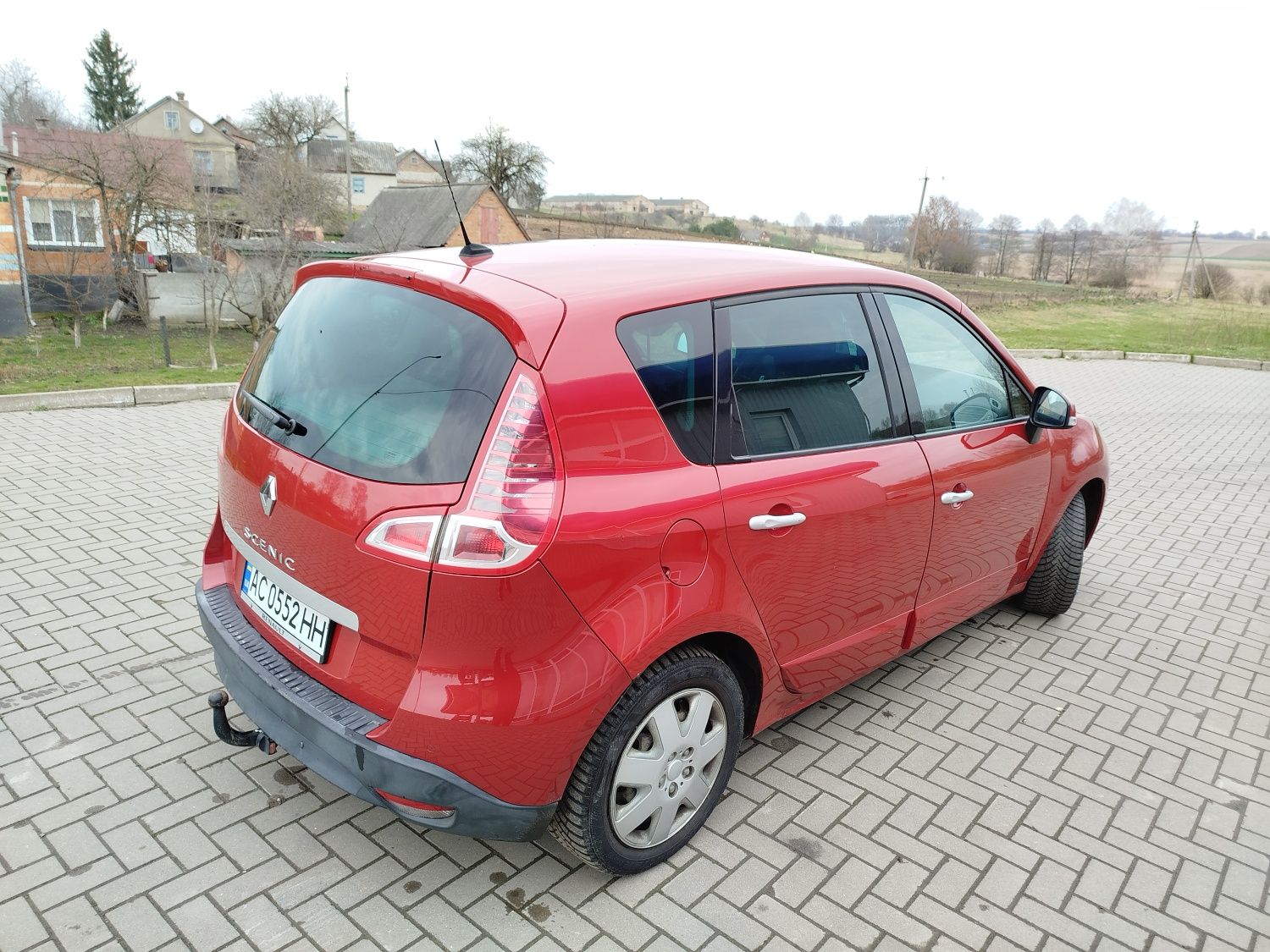 Renault scenic 1.6 газ-бензи