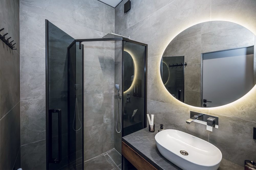 Подобова оренда будинку, басейн, чан, джакузі.