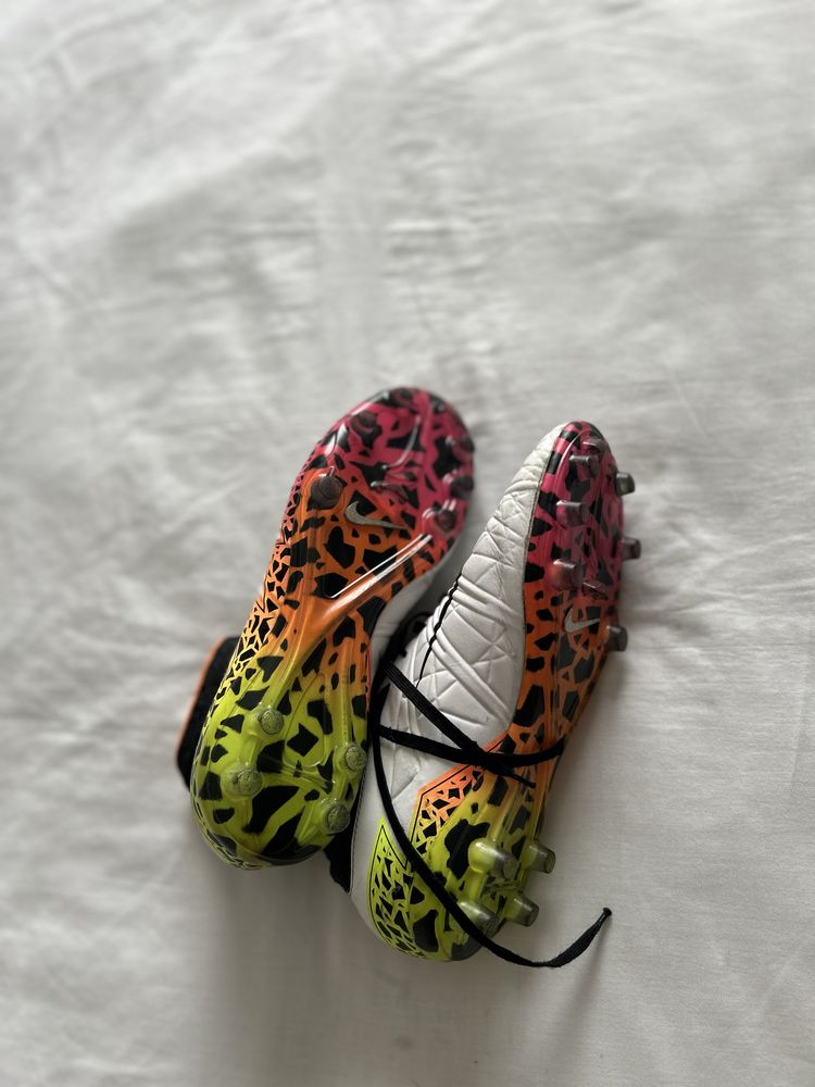 Korki nike hypervenom