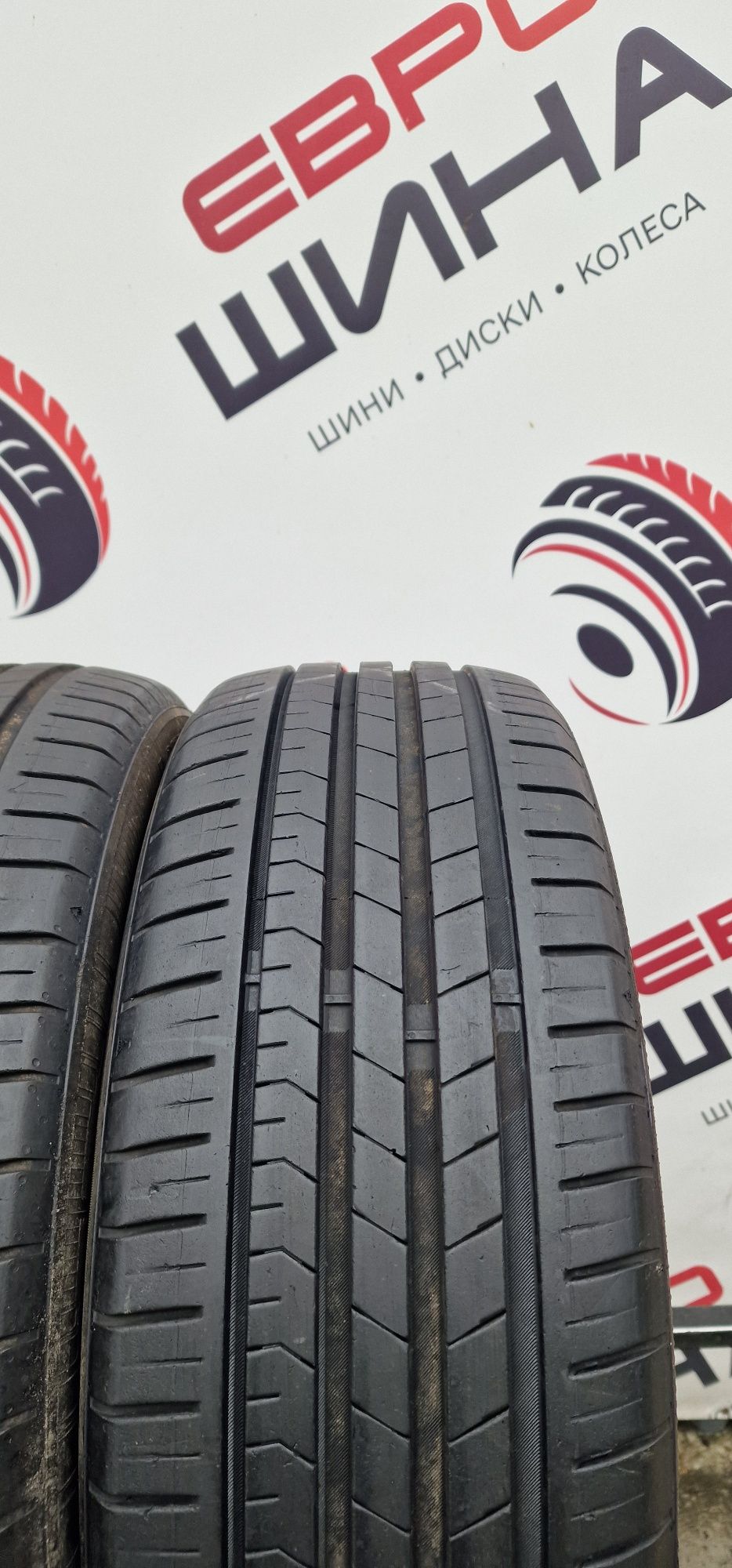 Літо 205/50/R17 7.3 мм 2шт Vredestein Sportrac Колеса Шини Склад