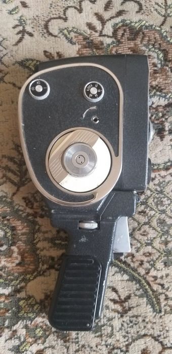 Старинна Кінокамера