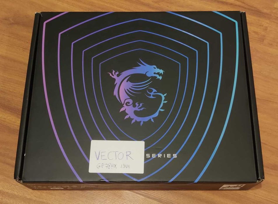 Laptop MSI Vector GP78 HX 13VI Core i9-13900HX, RTX 4090, 64 GB RAM