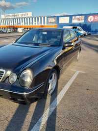 Продам Mercedes-Benz E-Class 2000