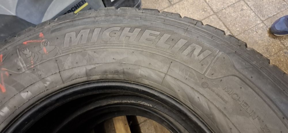 Opony michelin x line Energy remis dot 0121 r 22.5 ciężarowe tir
