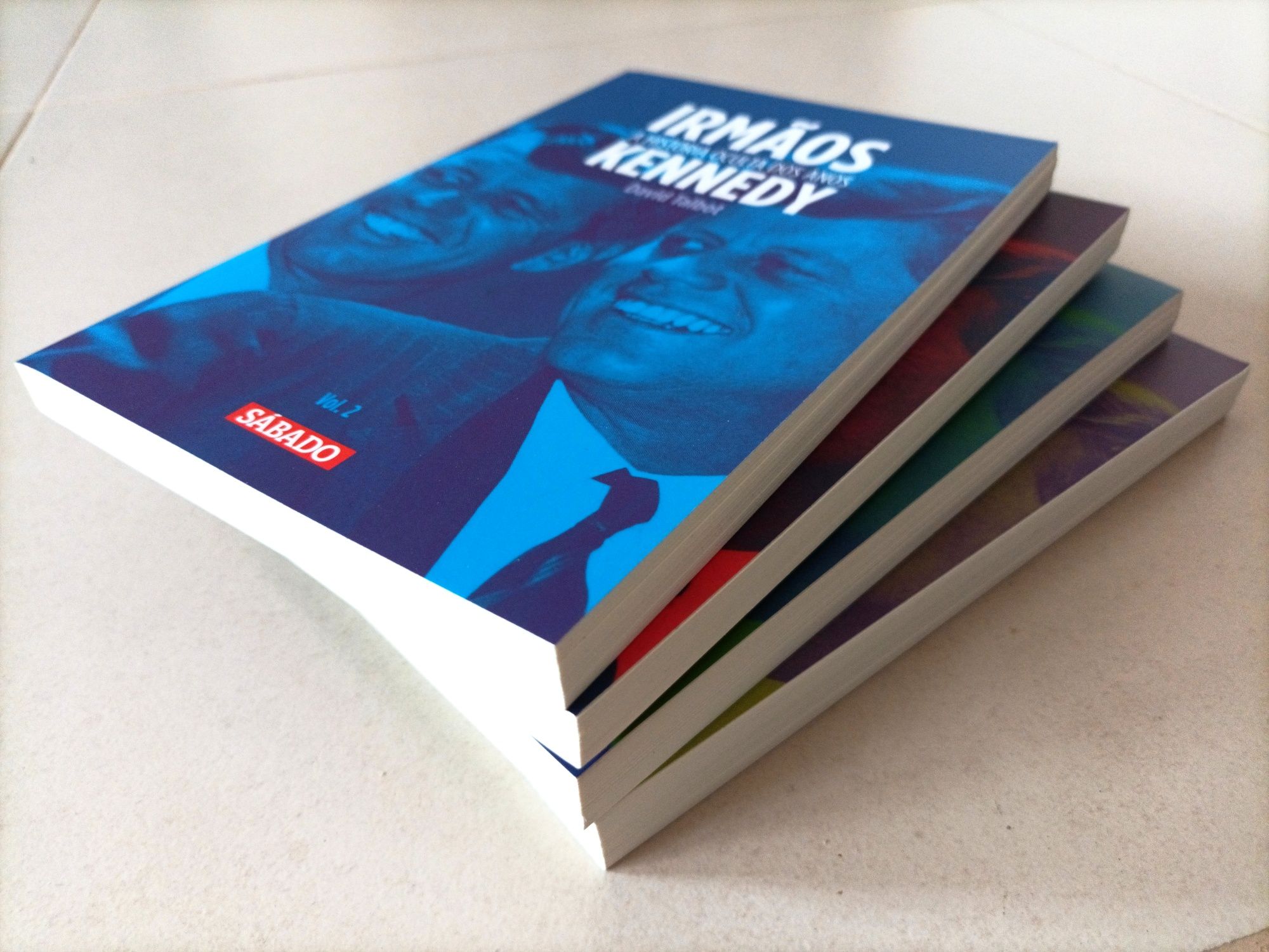 Livros: Irmãos – A História Oculta dos Kennedy de David Talbot