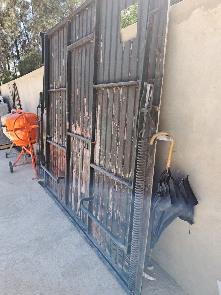 Portão de garagem