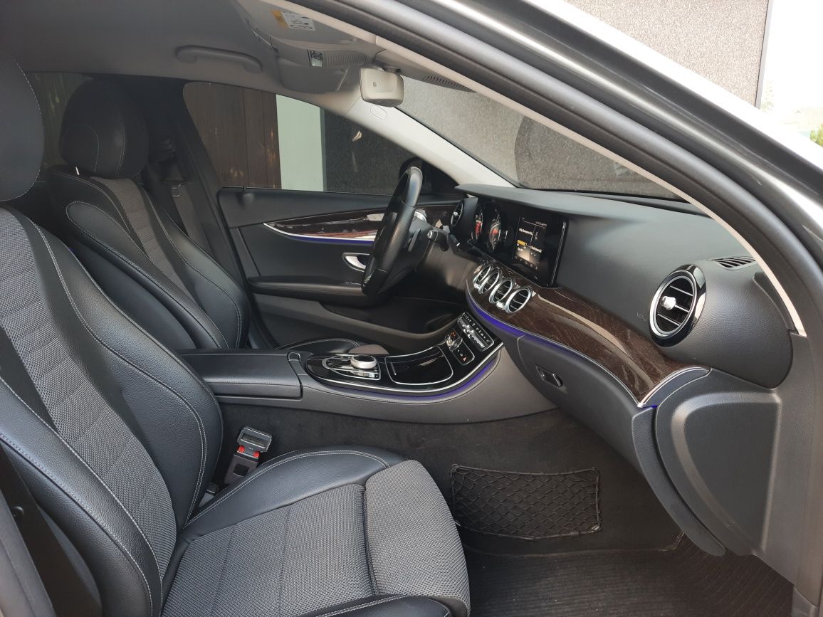 Продаж Mercedes-Benz E-Class 220d 2017 рік