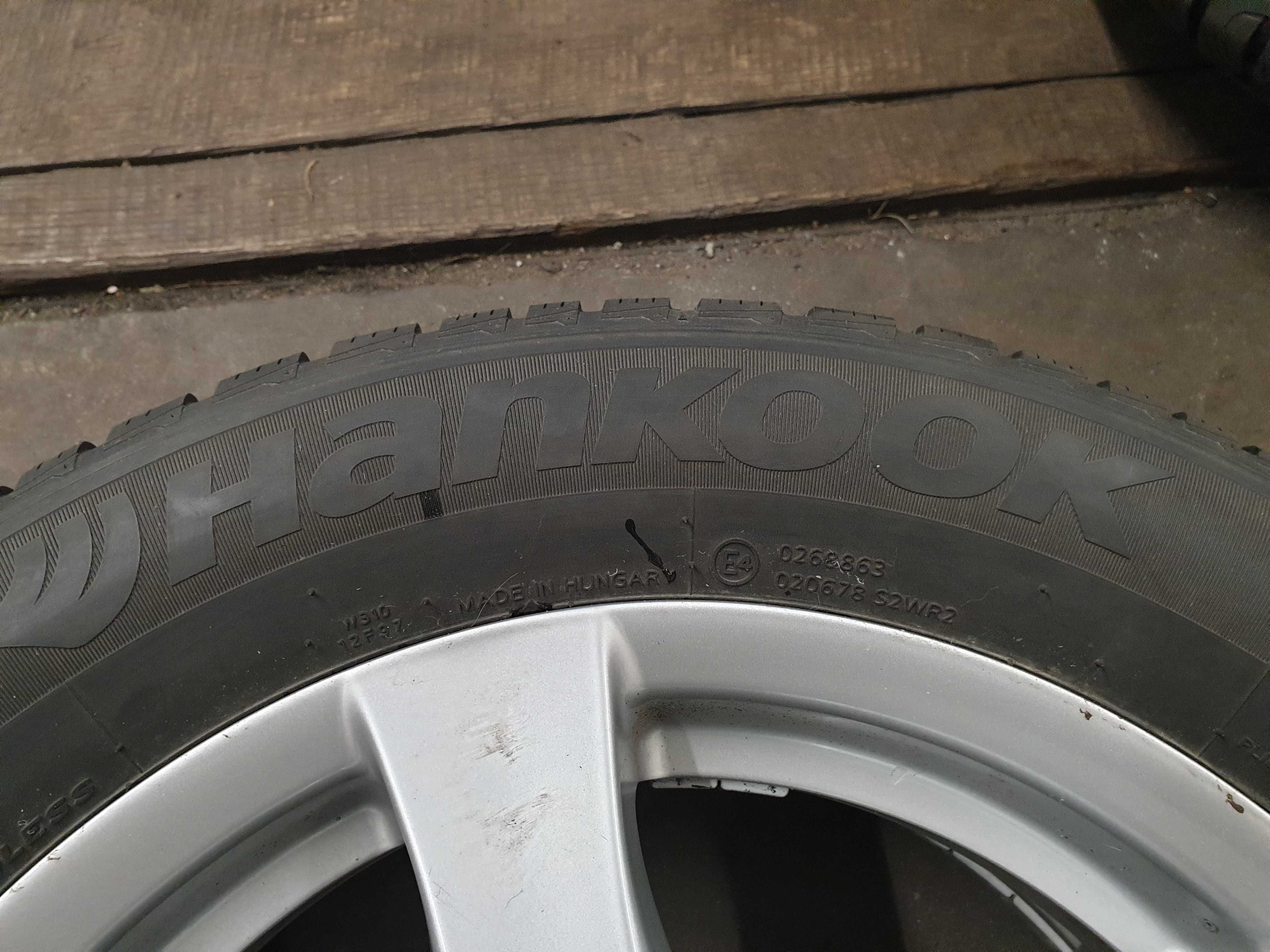 2 Szt 205/60 R16 92H Hankook Winter iCept Evo - 5,50mm