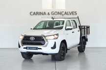 Toyota Hilux 2.4 D-4D 2WD CD CM