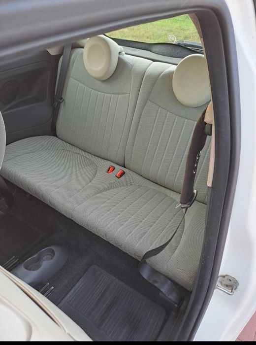 Fiat 500 + LPG, 2009 rok, 260 tys przebiegu.