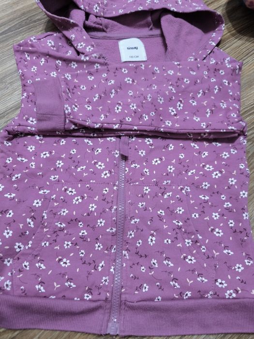 Bluza rozpinana rozmiar 122 (z metki) Sinsay.