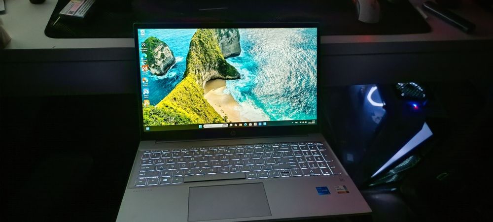 HP Pavilion Laptop 15-eg0052nw