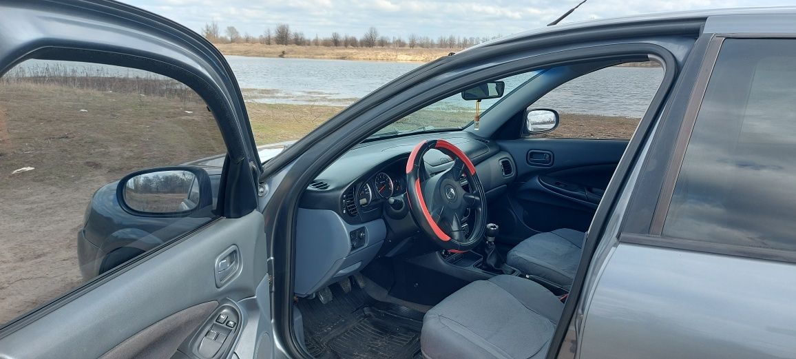 Nissan Almera H16 1.8 2005