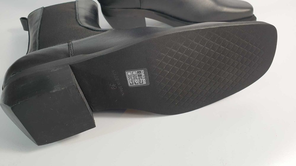 FRIDA by SCHOTT & BRINCK Botki Chelsea 'Adelene' w kolorze Czarny 39